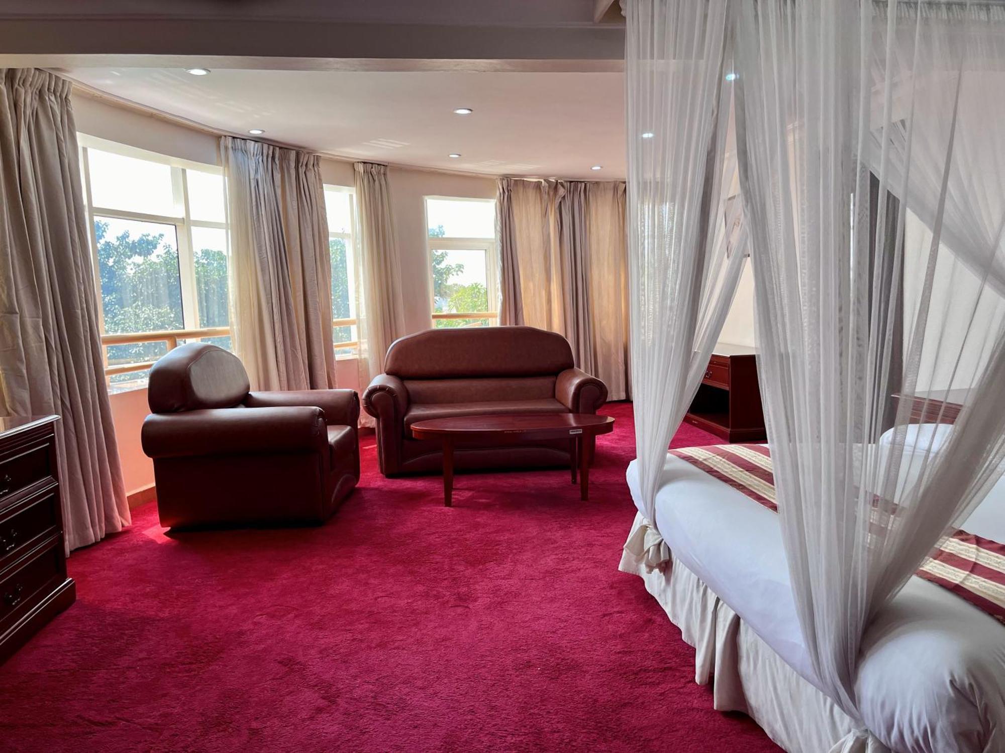 Bomah Hotel Limited Гулу Экстерьер фото
