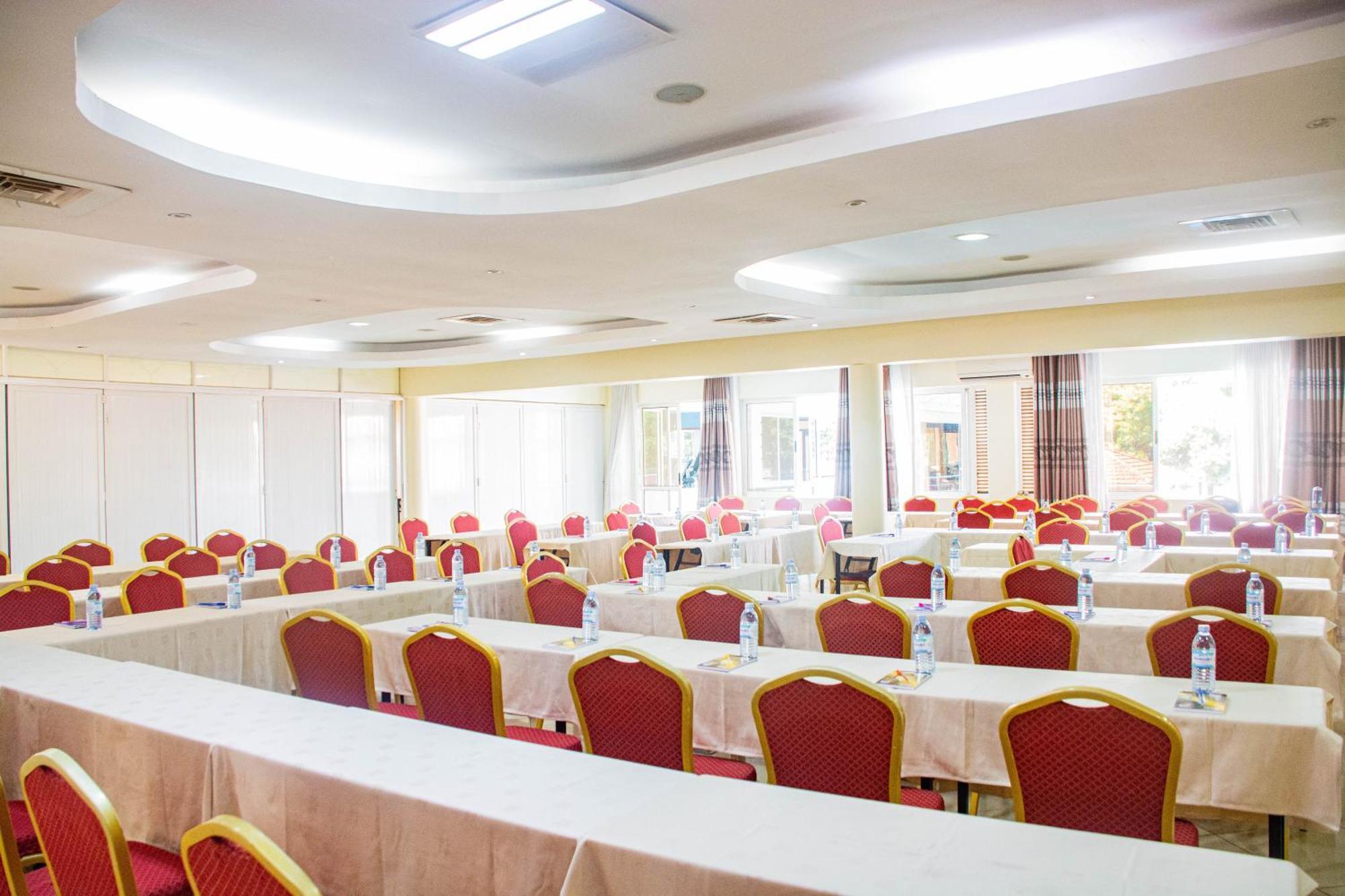 Bomah Hotel Limited Гулу Экстерьер фото